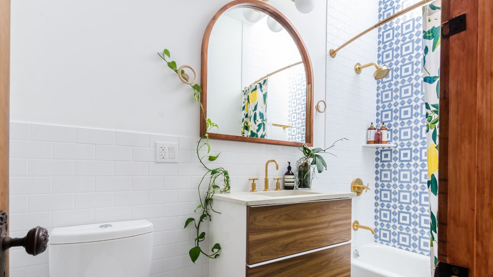 The Perfect Self-Care Shower Routine: Five Tips to Skip the Tub