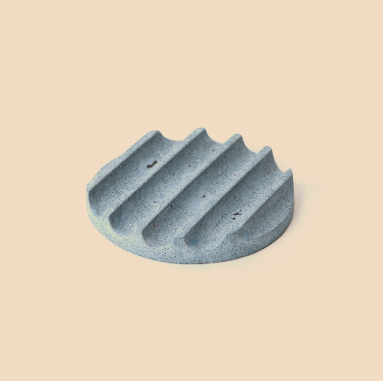 concrete soap dish – Parrotfish